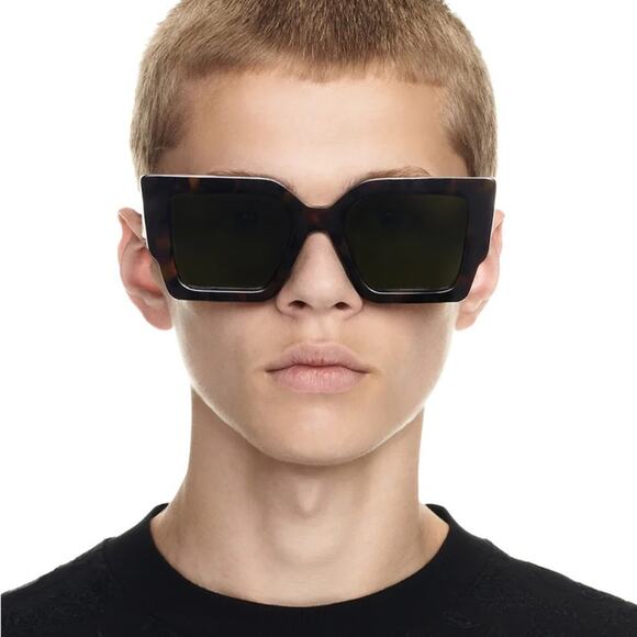 New! Off-White OERI128CATALINA 6055 Tortoise Shell Sunglasses with Green Lenses main image 4